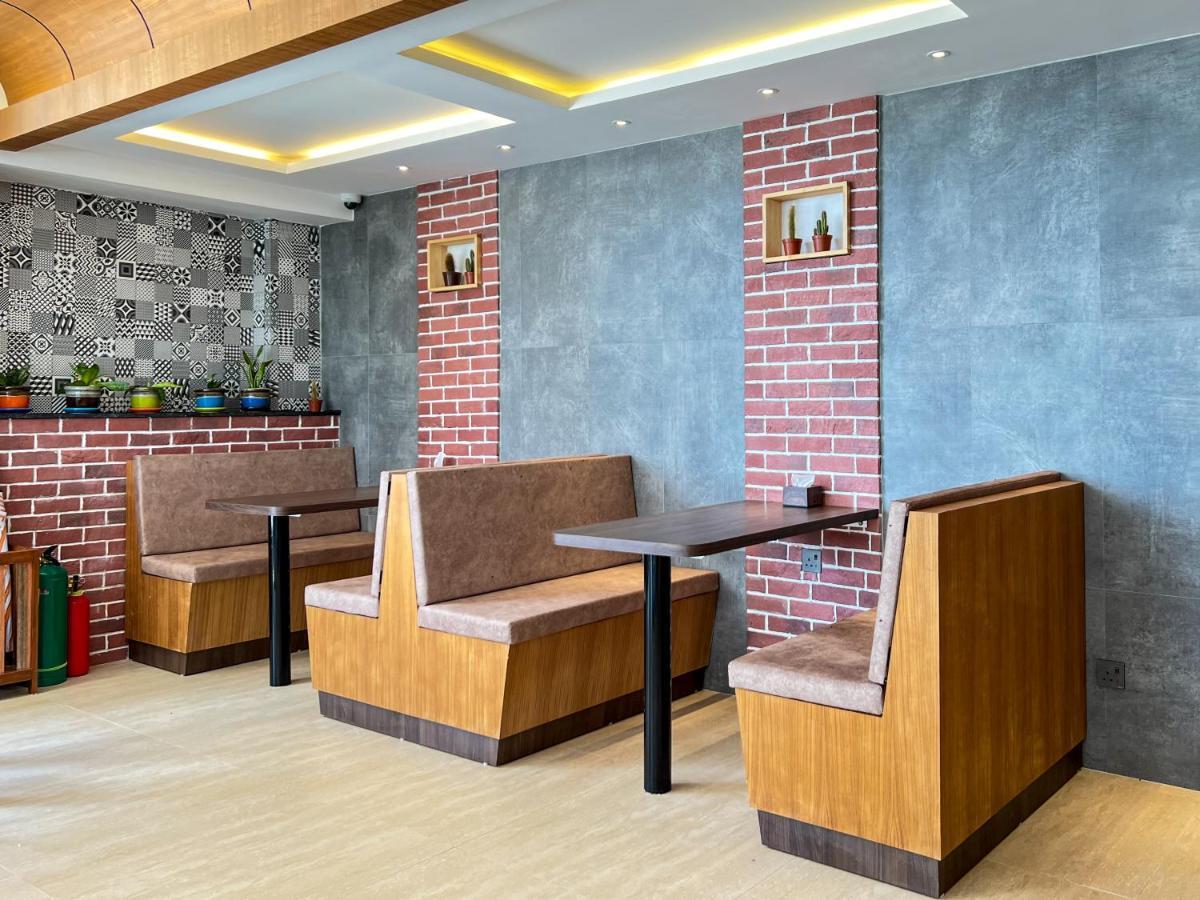 Triton Prestige Seaview And Spa Maafushi Exterior foto