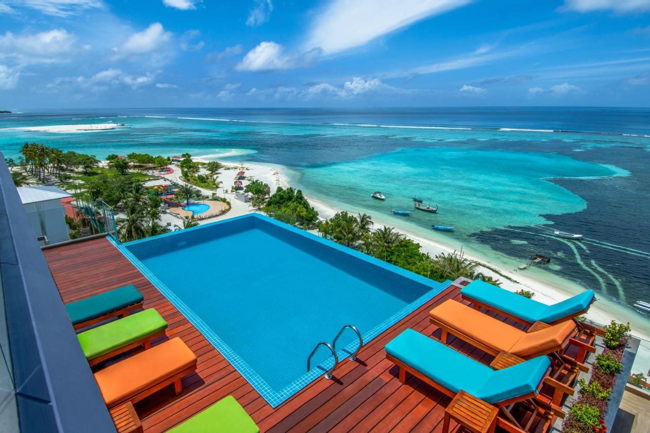 Triton Prestige Seaview And Spa Maafushi Exterior foto
