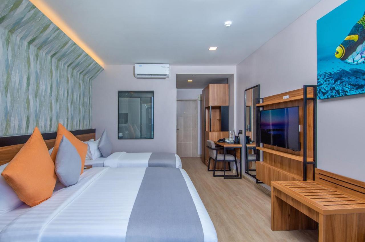 Triton Prestige Seaview And Spa Maafushi Exterior foto